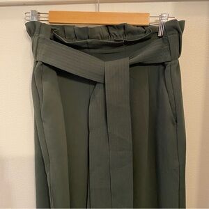 Madewell wide leg paperbag pants.